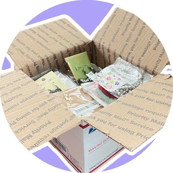 45 items inventory wholesale lot of new with tags jewelry Inventory box - Picture 1 of 3
